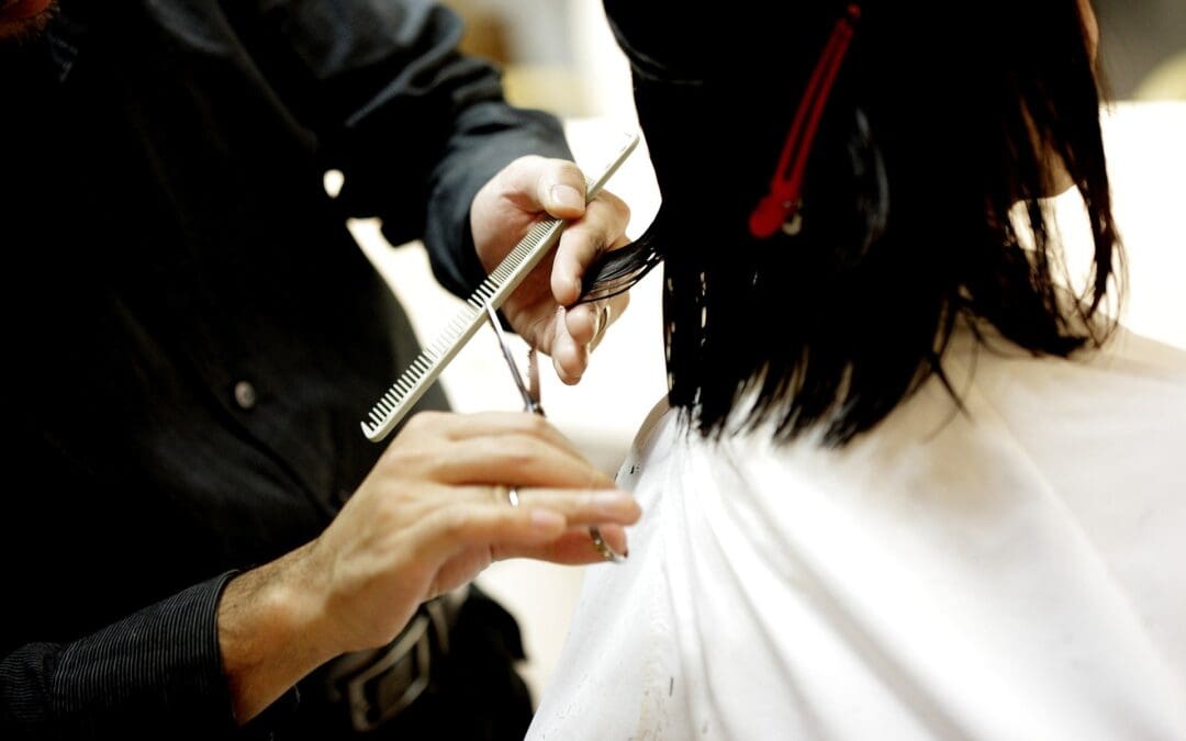 Looking for Salon PPE? Check Out This Quick Guide